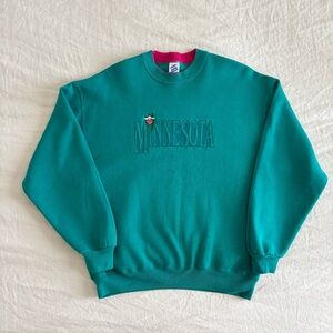 Vintage 90s Jerzees Embroidered “Minnesota” Spell Out Crewneck Sweatshirt size L